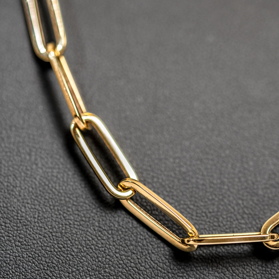 Paperclip Chain
