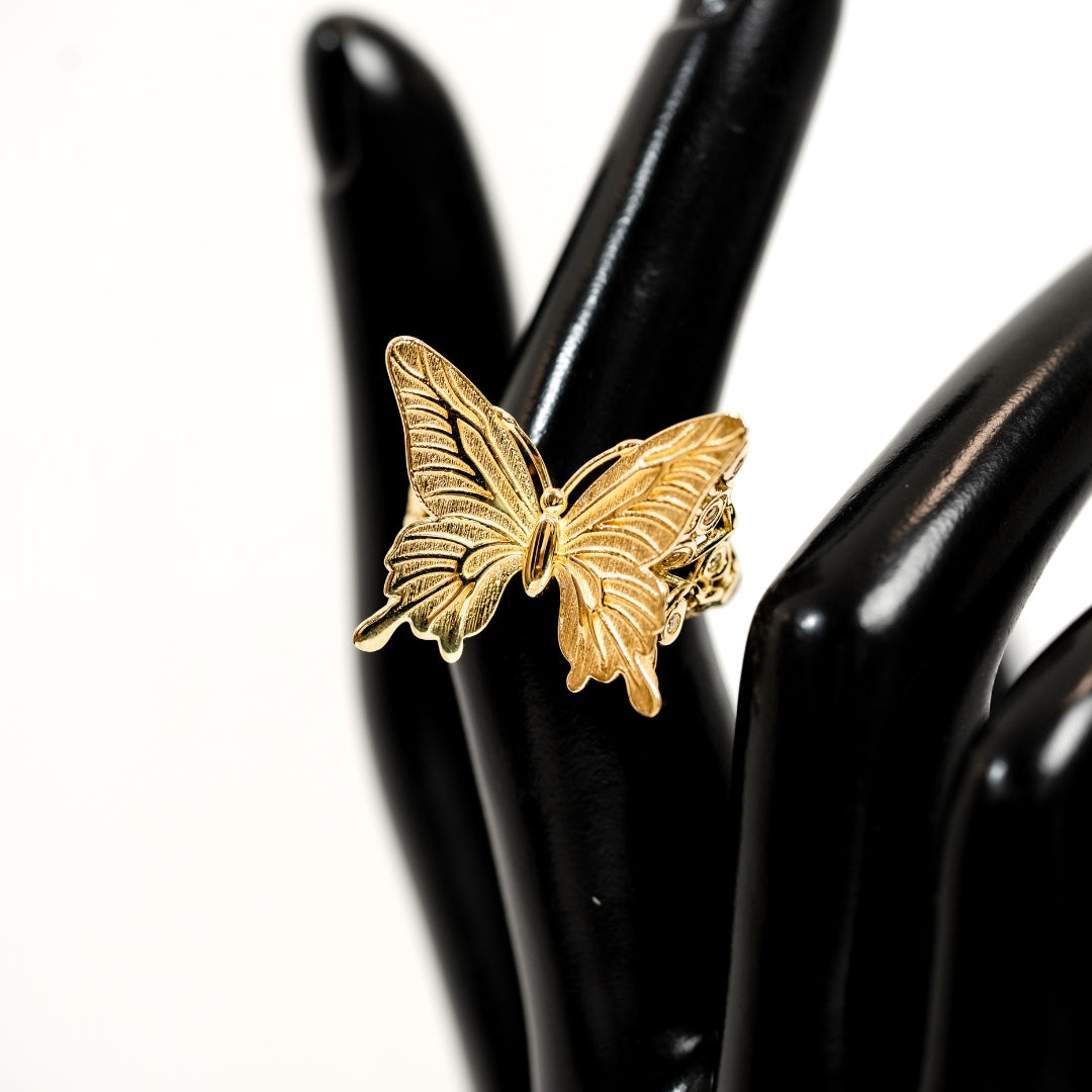 Butterfly ring